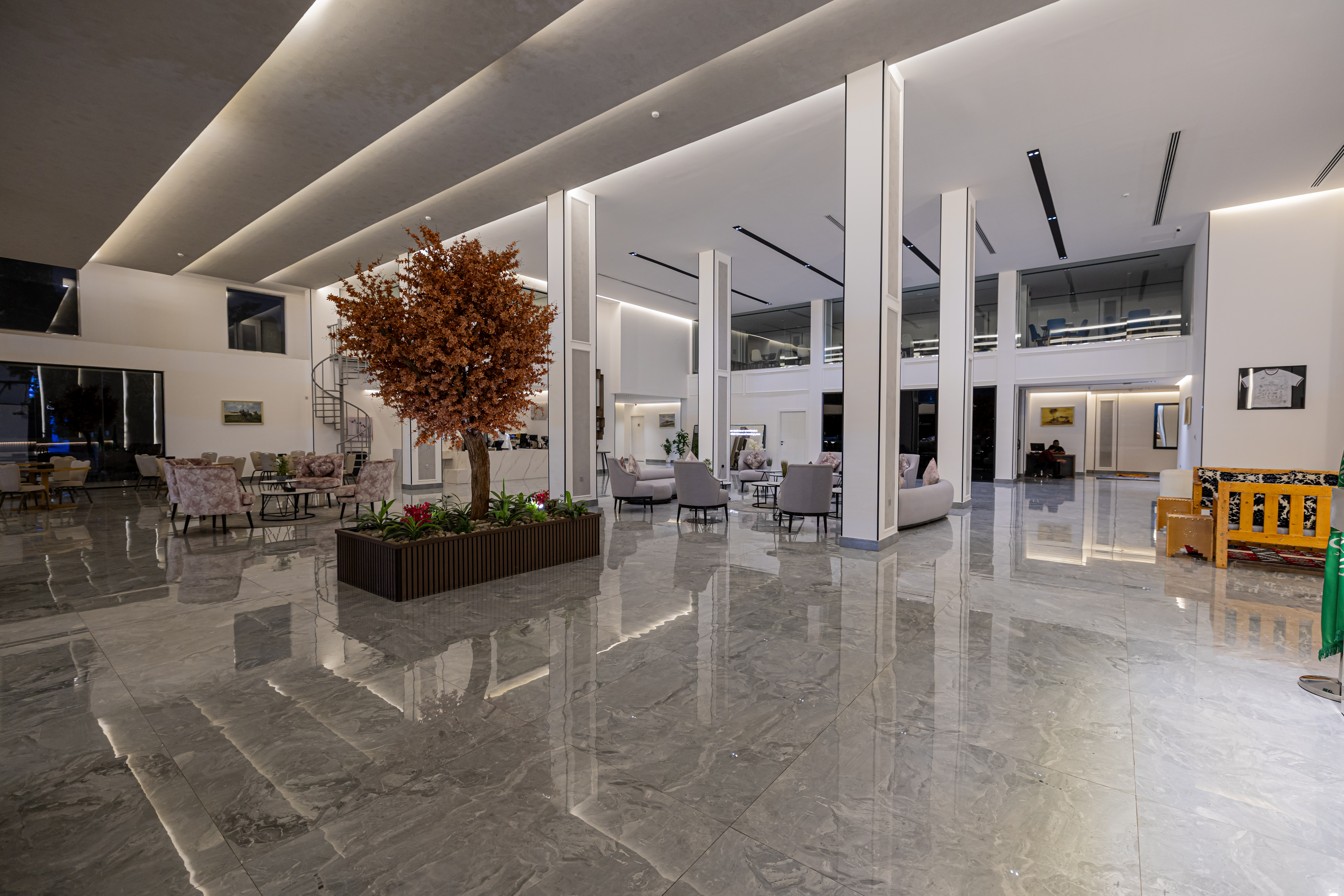 أفضل 10 أنشطة يمكنك القيام بها أثناء إقامتك في فندق XYZ في الرياض